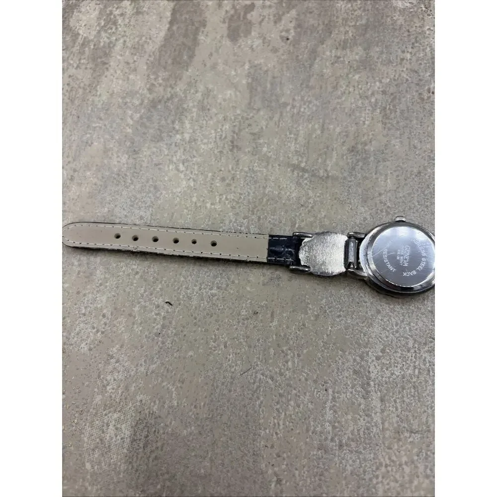 Vintage Design Geneva Southwestern Floral Women’s Watch W/Black Strap 8.5” Works